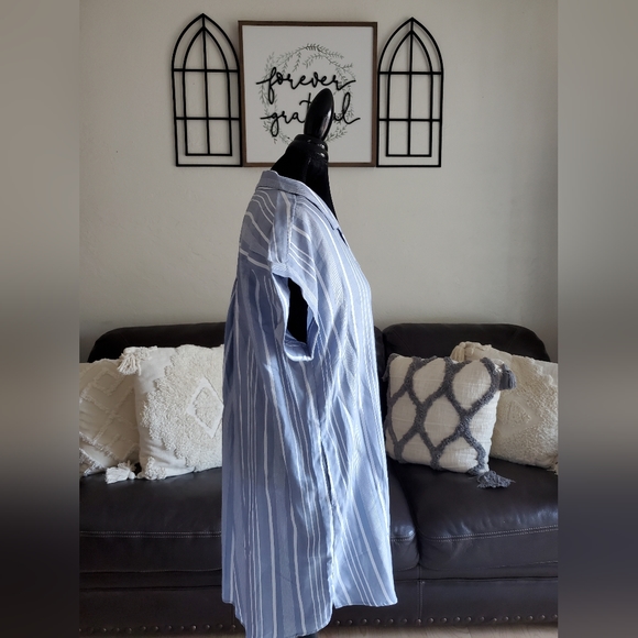 Evy's Tree The Harper Blue Striped Shirt Dress Women's Size L Boho Chic NWT - Picture 4 of 12